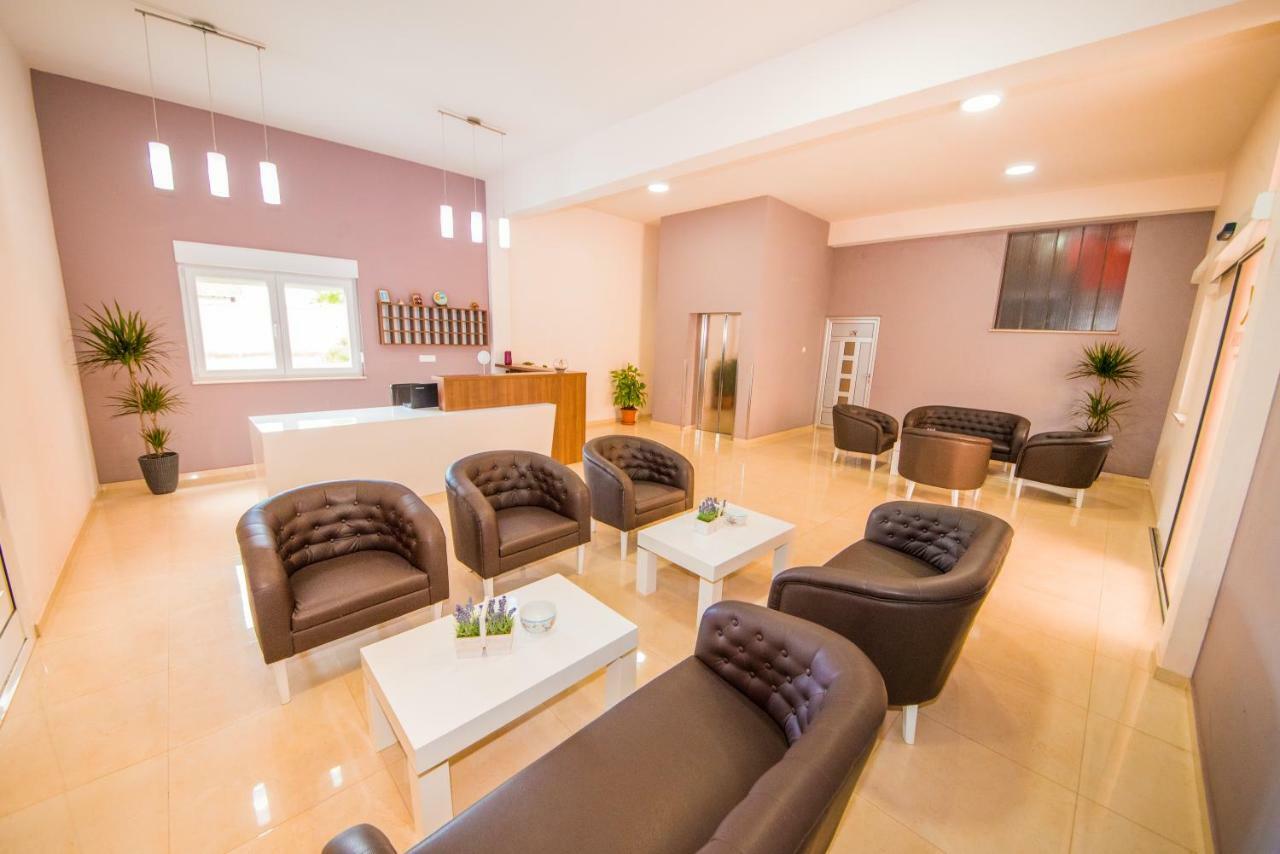 Lafodija Hotel Medugorje Bagian luar foto